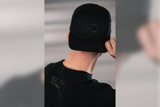 Sapca neagra Maxton Design cu logo negru