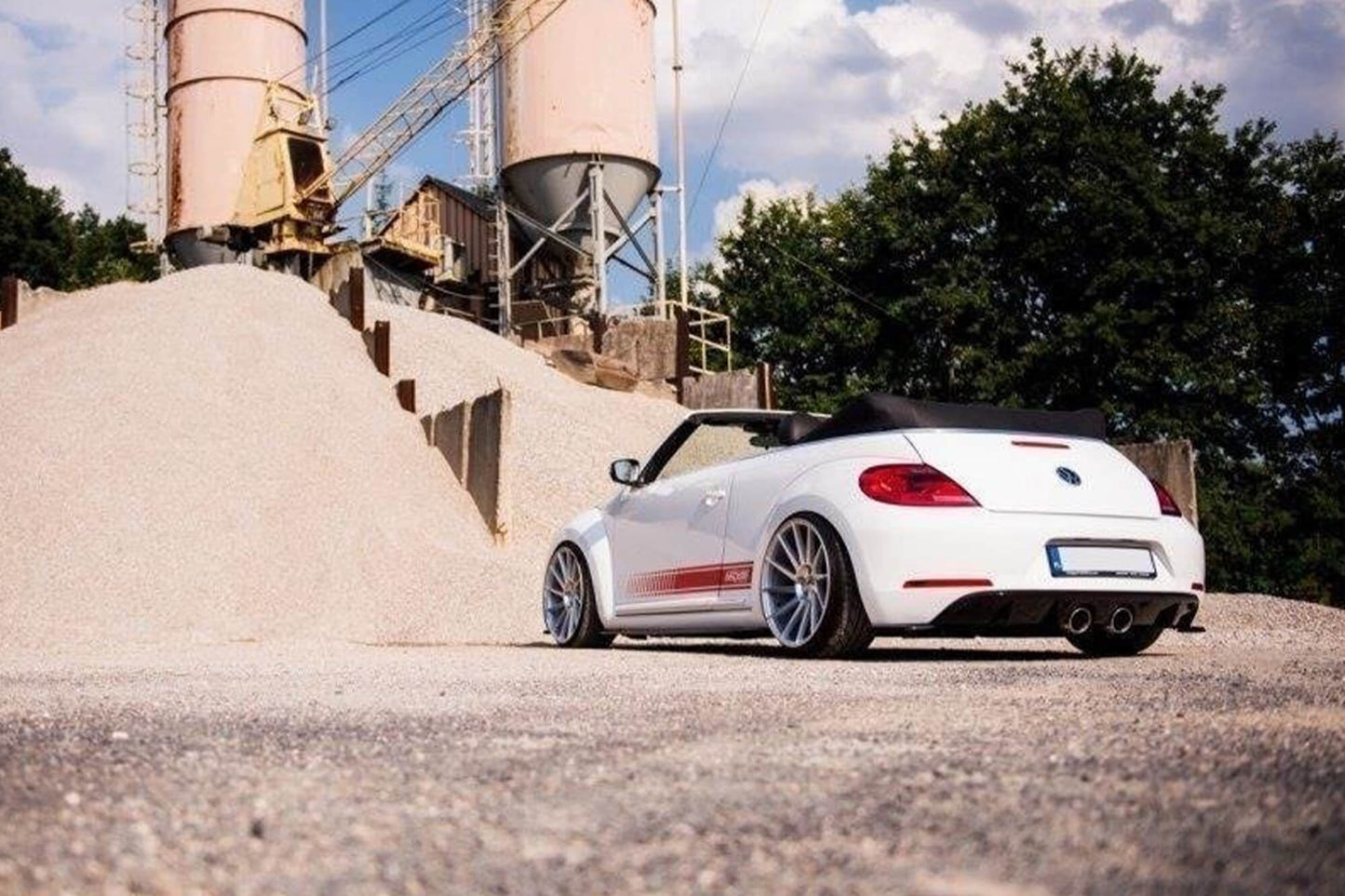 Difuser Maxton Design pentru bara spate standard a VW Beetle (2011-2015), negru mat