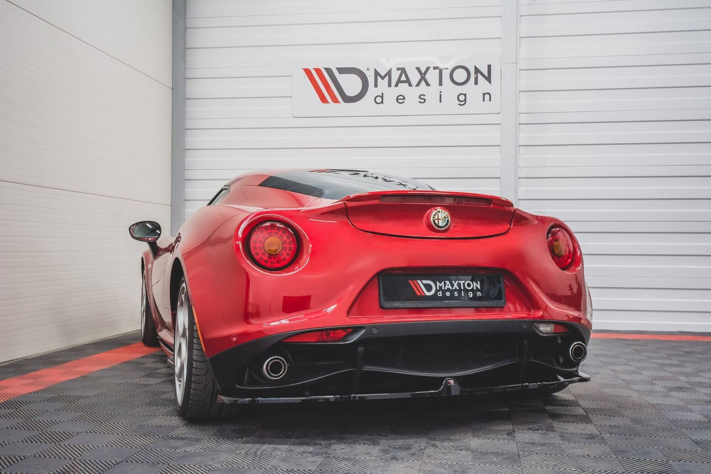 Maxton Design add-on pentru Alfa Romeo 4C 2013-2017 bara spate, negru mat