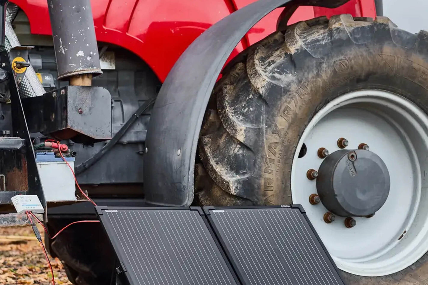 Panou solar pliabil Osram cu regulator de incarcare 100W