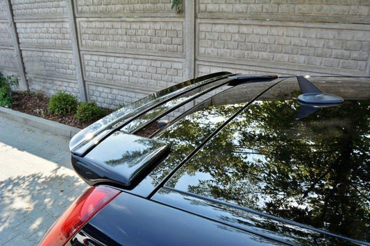Spoiler Maxton Design tip R-Design pentru portbagaj Volvo V50 (2007-2012), negru mat