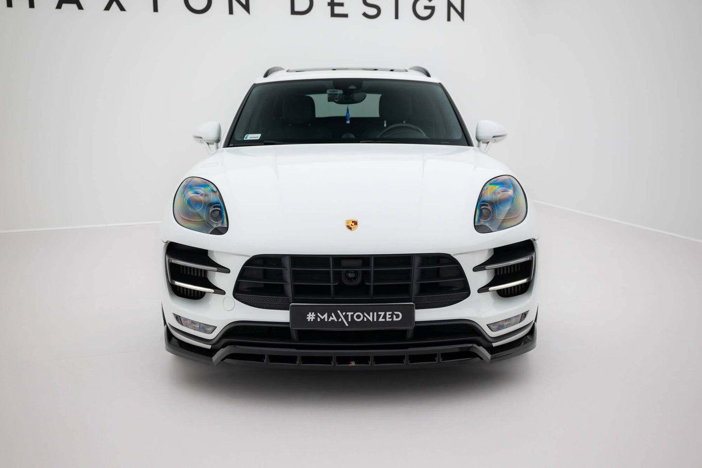 Spoiler bara fata Maxton Design pentru Porsche Macan Turbo (2014-2018), lac negru
