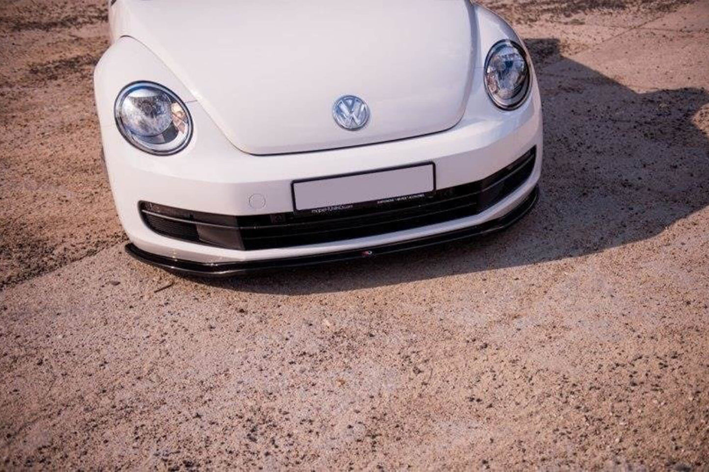 Spoiler Maxton Design pentru bara fata standard VW Beetle (2011-2015), negru mat
