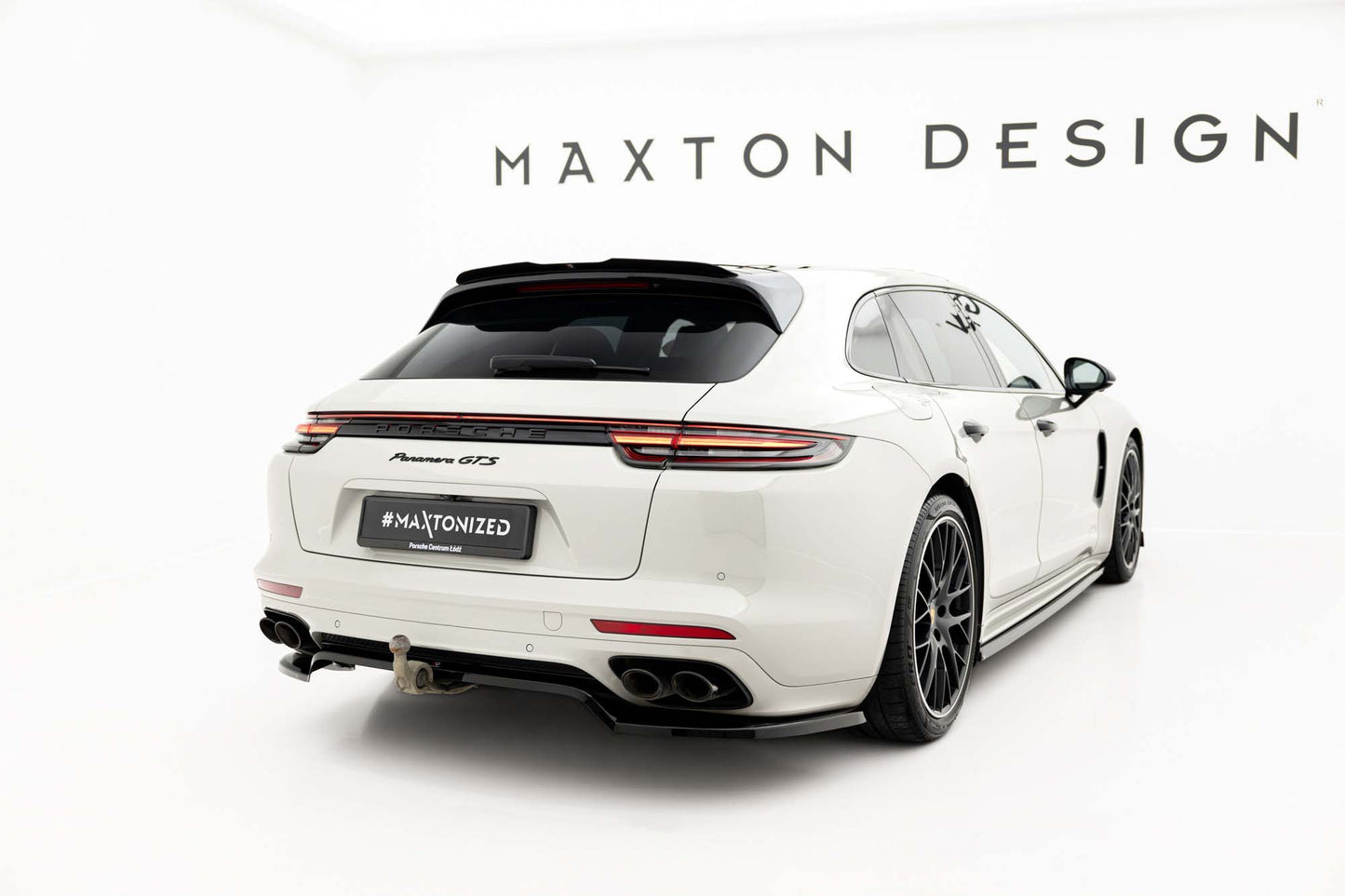 Spoiler Maxton Design pentru Porsche Panamera GTS Sport Turismo 971 (2020-2023), lac negru