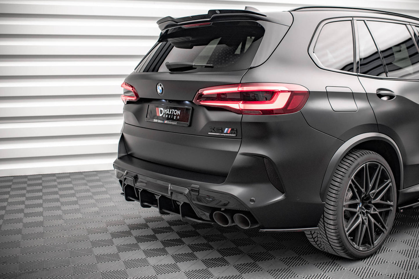 Maxton Design insertii laterale pentru bara spate BMW X5 G05 (dupa 2018), lac negru