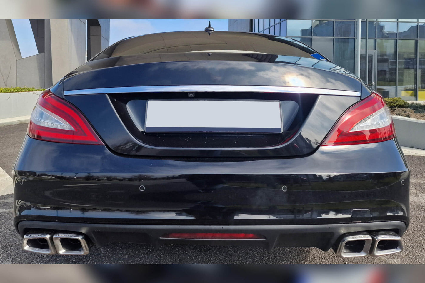 Pachet tuning tip 63 compatibil cu Mercedes CLS C218 (2014-2017)