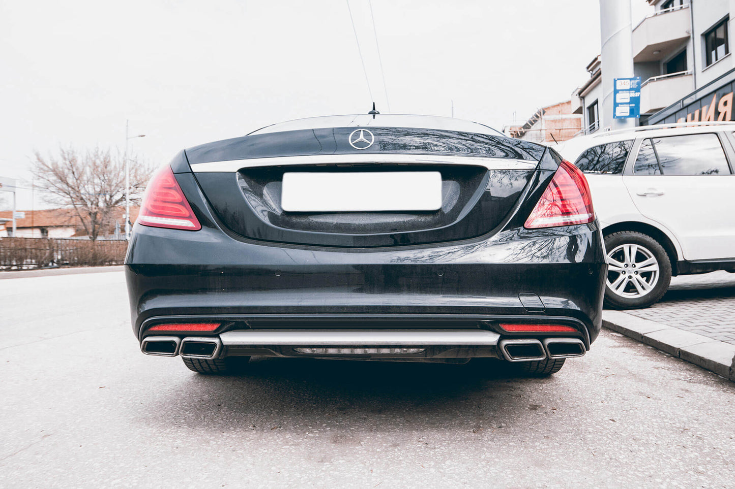 Pachet tuning tip 63 compatibil cu Mercedes S-Class W222 (2013-2017), fără praguri