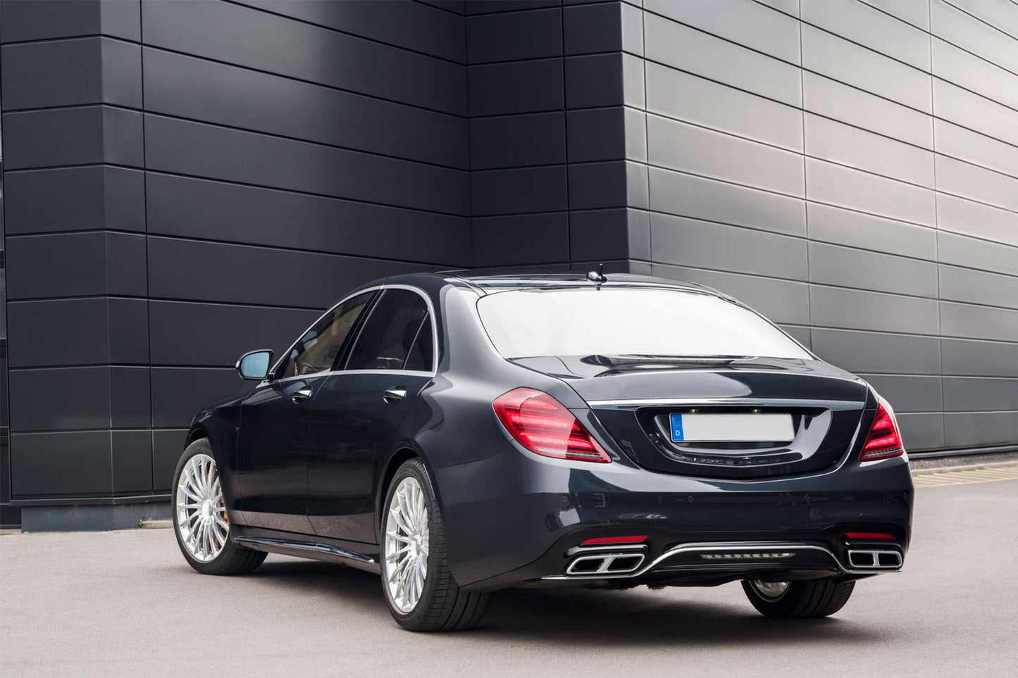 Pachet Tuning tip 65 cu praguri compatibil cu Mercedes S class W222 (2017-2020) cu ampatament lung