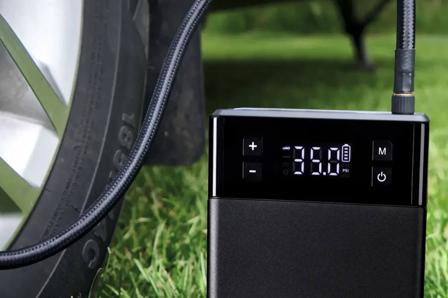 Bateria externa Osram BATTERYjumpstart 1000TI pentru pornirea motorului, cu compresor de anvelope, 12000mAh, 12V, 1000A