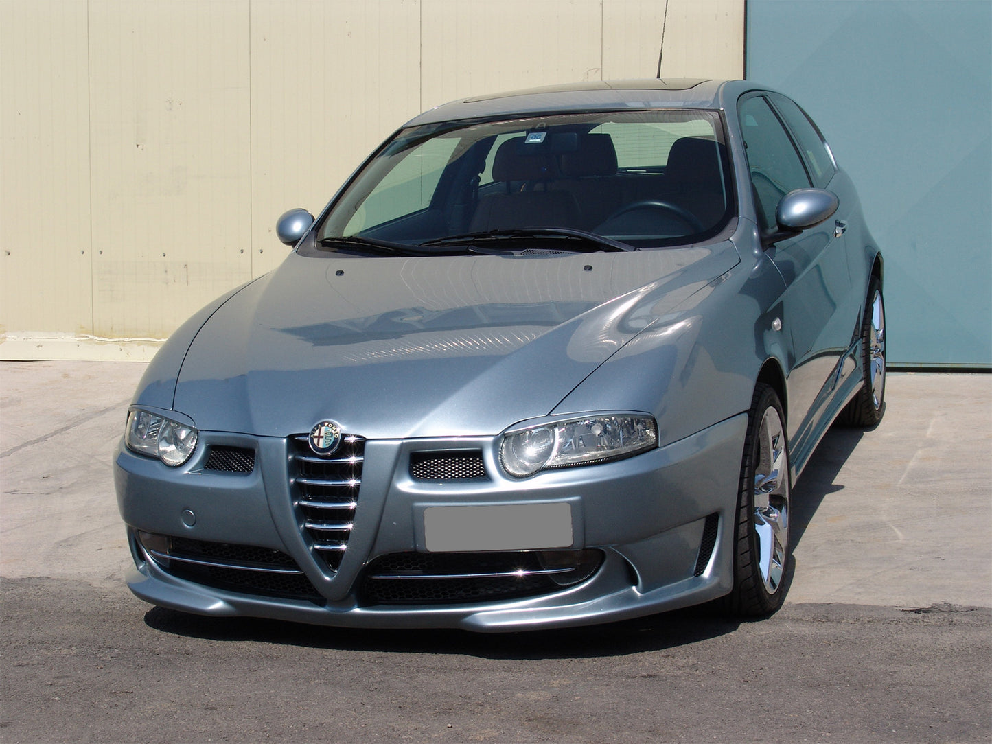 Capace Motordrome Design pentru faruri Alfa Romeo 147 2000-2004