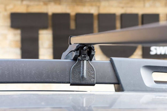 Cleme Hakr tip 184 pentru barele Dacia Duster (2014–2017), negre, 4 bucati