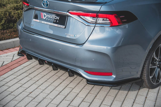 Difuser bara spate Maxton Design pentru Toyota Corolla sedan (2019-), negru mat