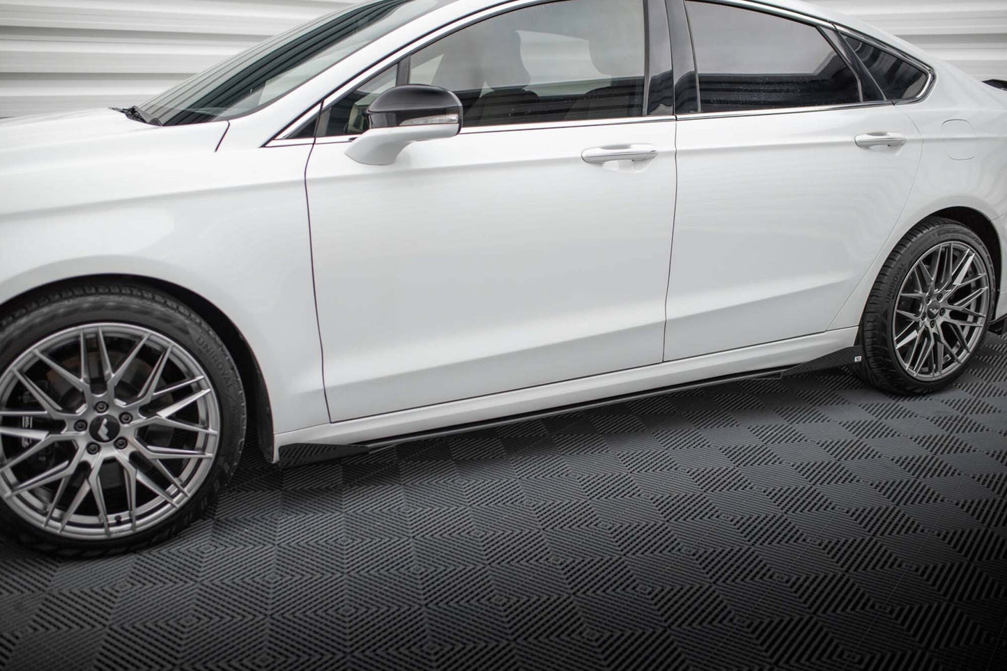 Praguri portiere Maxton Design pentru Ford Mondeo Sport (2019-2022), Fusion Sport (2019-2020), negru mat