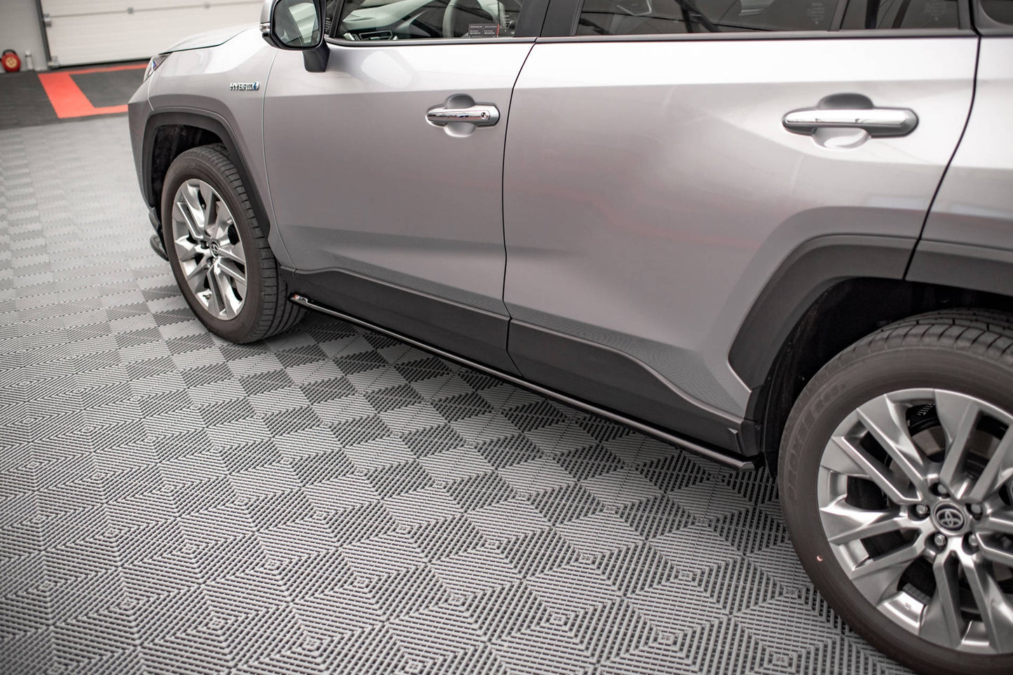 Maxton Design Side Skirts Diffusers pentru Toyota Rav4 (2019-), negru mat