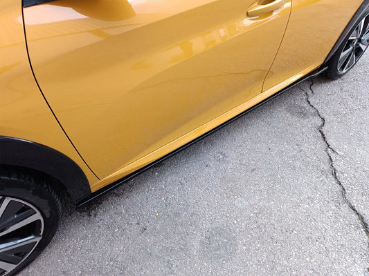 Motordrome Design pachet add-on versiunea 2 pentru praguri Peugeot 208 Mk2 (2019+)