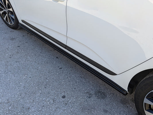 Motordrome Design praguri pentru Renault Clio Mk5 (2019+)