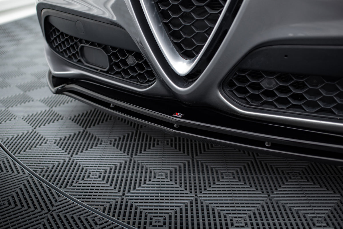 Spoiler portbagaj Maxton Design tip aripă din fibră de carbon cu stop LED pentru BMW Seria 5 G30 Sedan / M5 F90 Sedan (2017-2024)