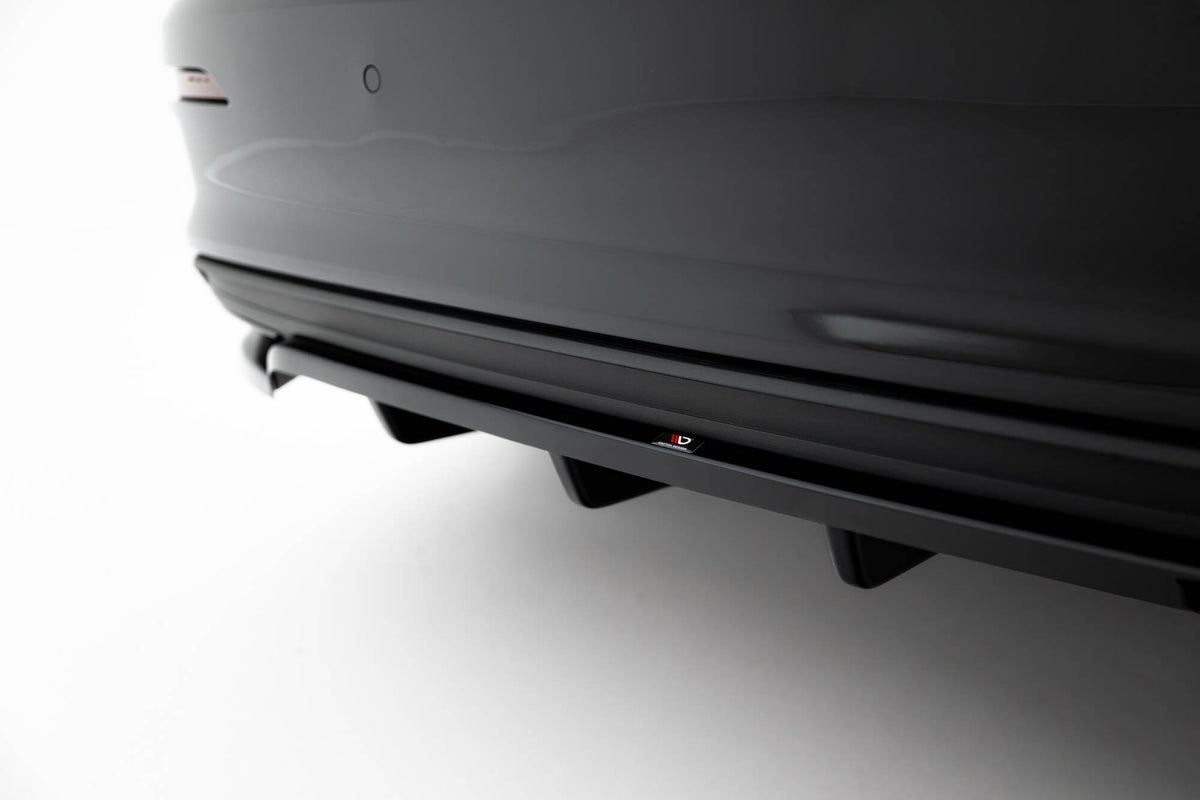 Spoiler portbagaj Maxton Design tip aripă din fibră de carbon cu stop LED pentru BMW Seria 5 G30 Sedan / M5 F90 Sedan (2017-2024)