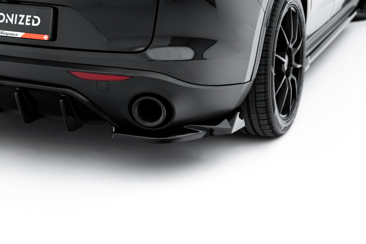 Set splittere pentru Alfa Romeo Stelvio Mk1 (2004-2010)