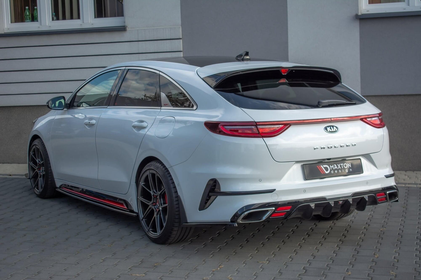 Spoiler Maxton Design tip GT pentru portbagaj Kia Pro Ceed (2018+), negru mat
