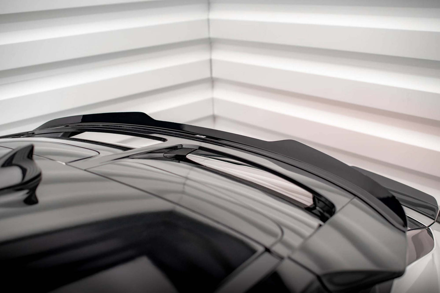 Spoiler portbagaj Maxton Design pentru Kia EV6 GT-Line MK1 (2021-), culoare carbon