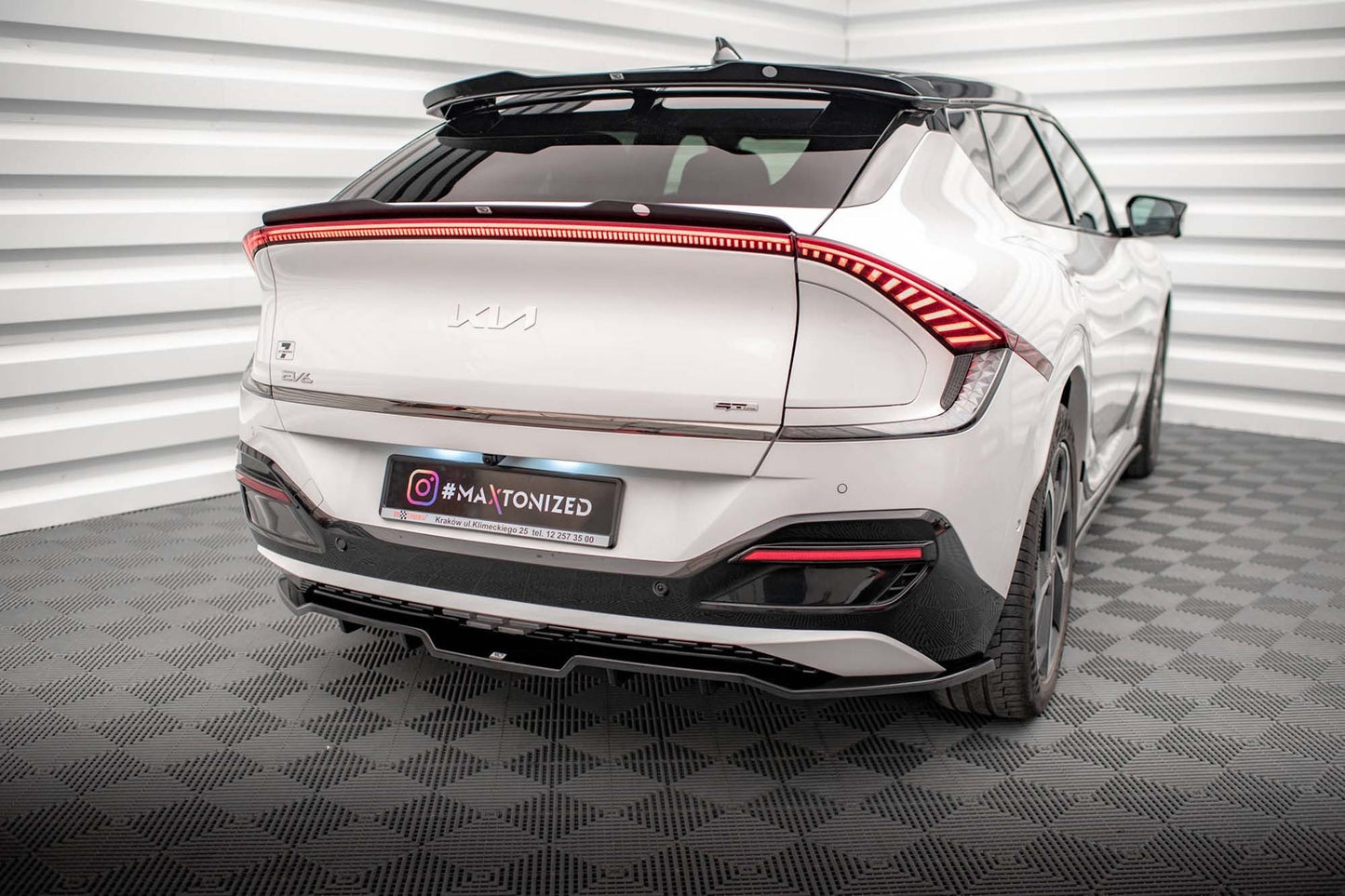 Maxton Design spoiler bara spate pentru Kia EV6 GT-Line MK1 (2021+), negru mat