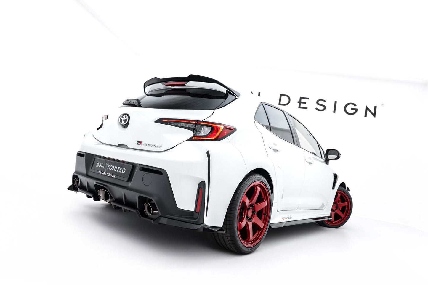 Spoiler bara spate Maxton Design pentru Toyota GR Corolla (2022-2024), negru lucios