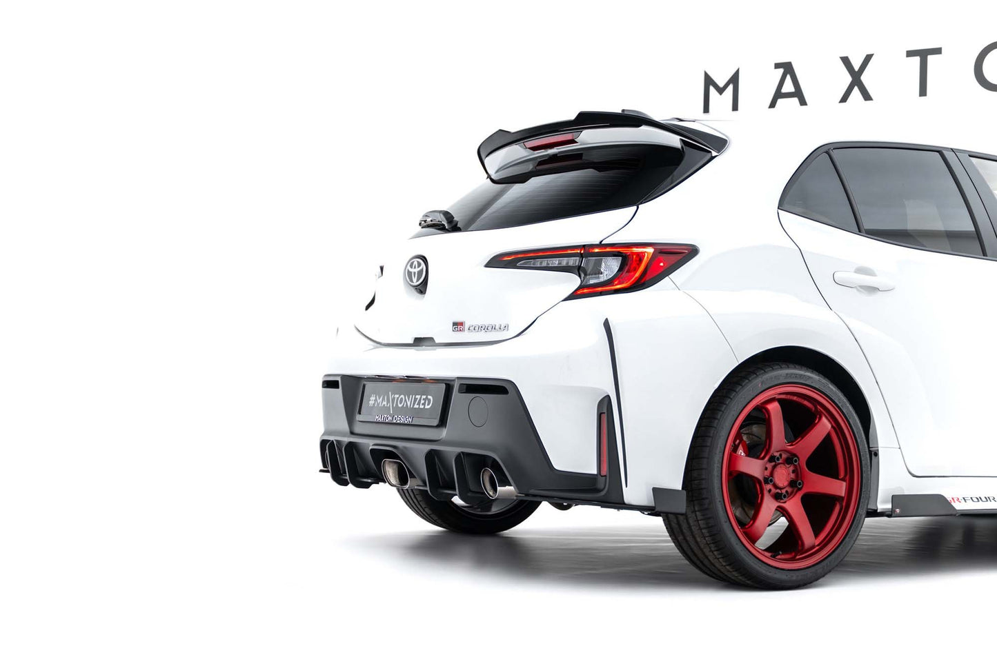 Spoilere Maxton Design pentru praguri laterale, Toyota GR Corolla (2022-2024), negru lucios