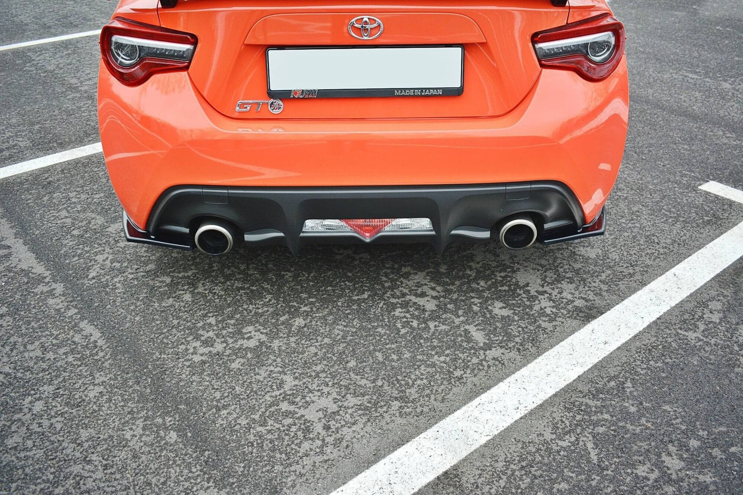 Extensii laterale Maxton Design, versiunea 1, pentru bara spate Toyota GT86 (după 2017), negru mat