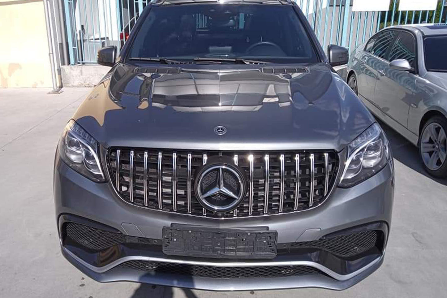 Bodykit AMG tip 63 pentru Mercedes GLS X166 (după 2015)