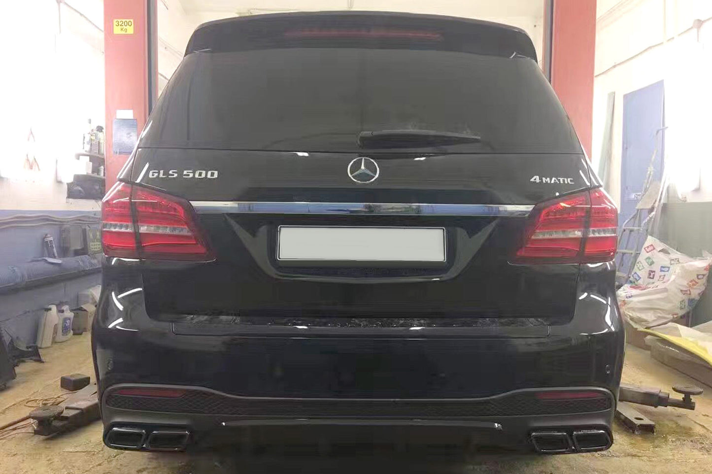 Bodykit AMG tip 63 pentru Mercedes GLS X166 (după 2015)