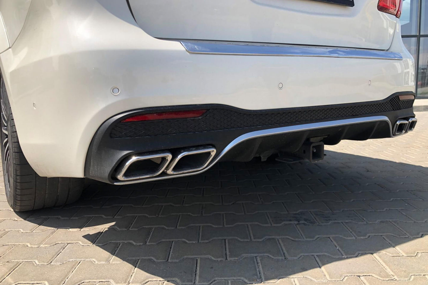 Bodykit AMG tip 63 pentru Mercedes GLS X166 (după 2015)
