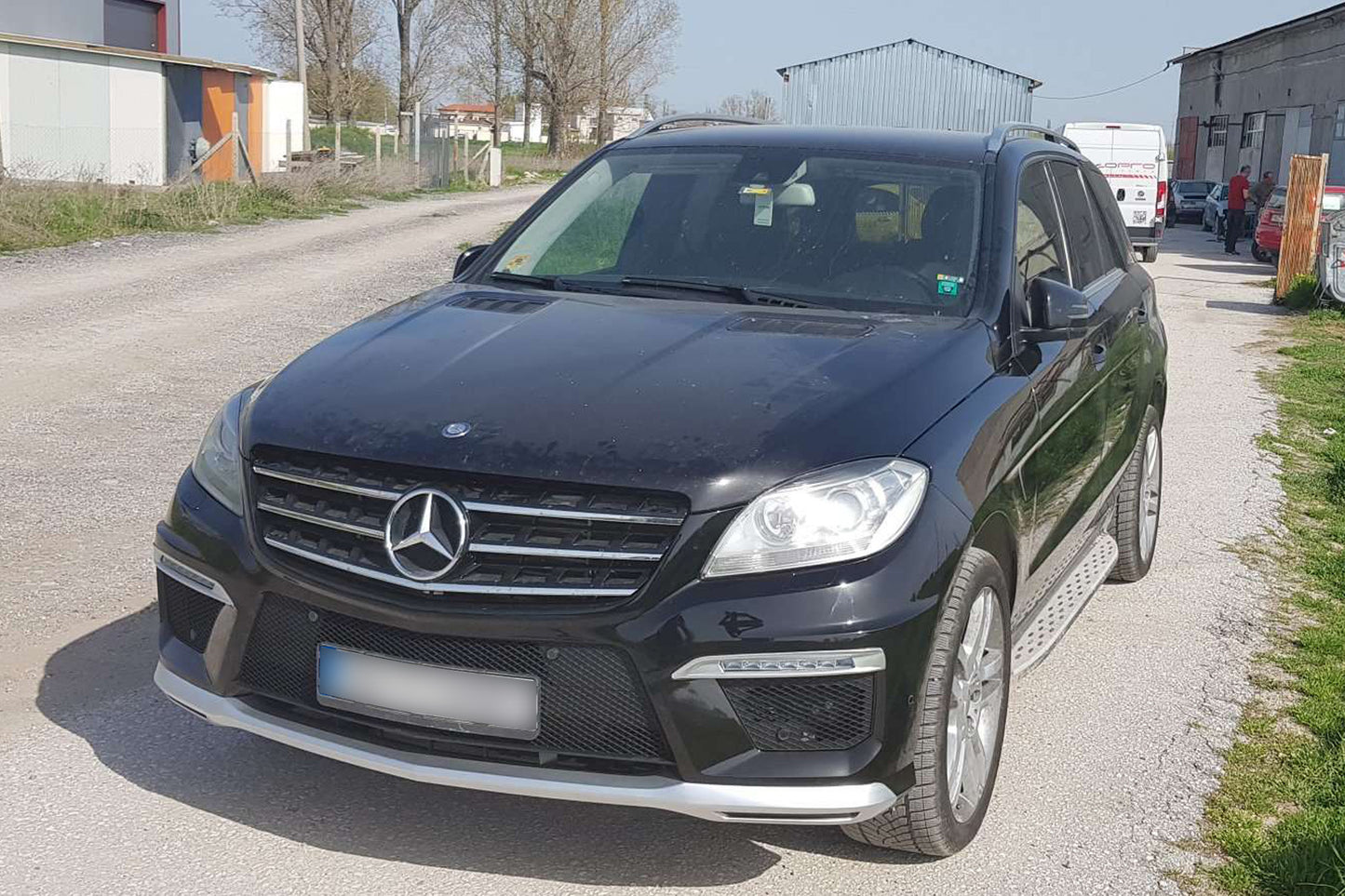 Bodykit AMG tip ML63 pentru Mercedes ML W166 (2012-2015)