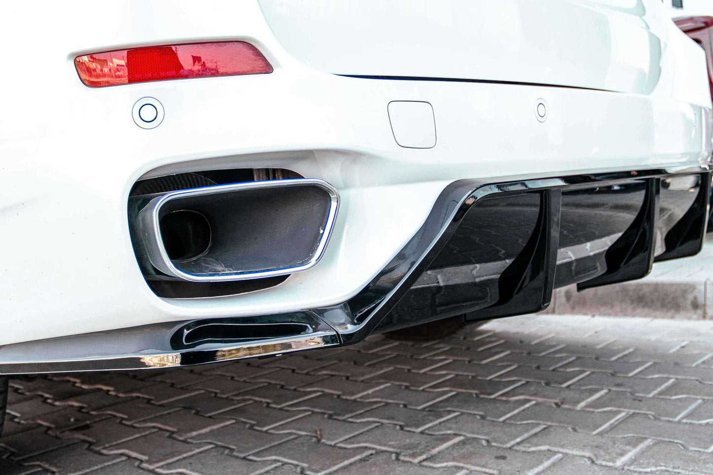Aero Pack Compatible with BMW X5 F15 (2014-2018) with M Pack, Gloss Black Finish