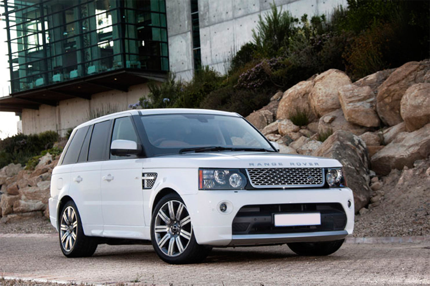Biography Bodykit compatible with Range Rover Sport (2009-2013)