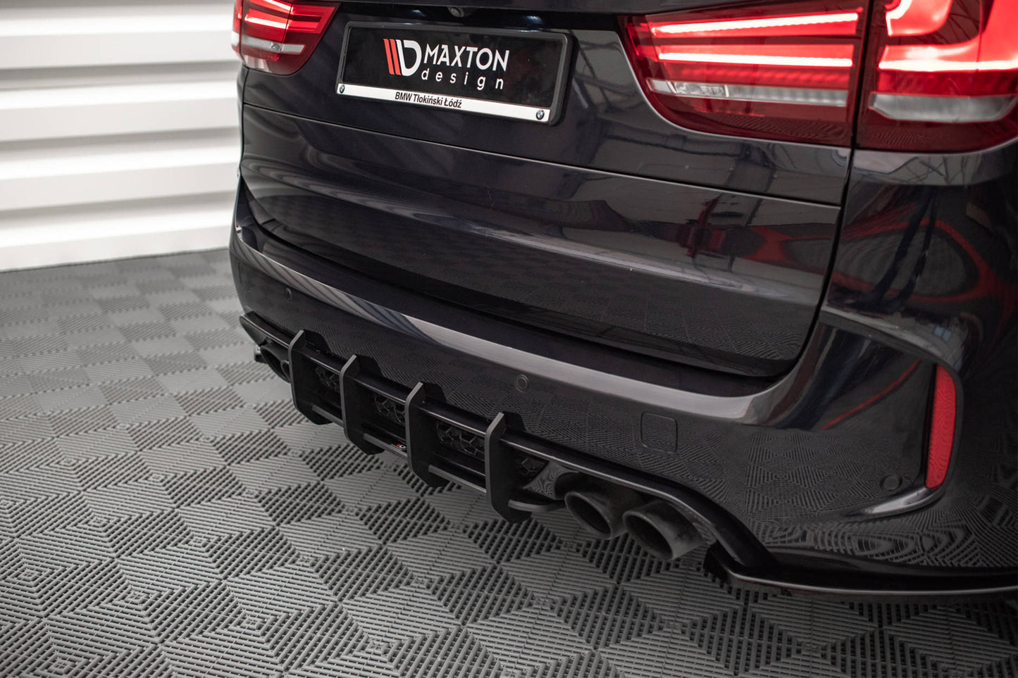 Insert difuser Maxton Design Street Pro pentru BMW X5M F85 (2014-2018), negru mat
