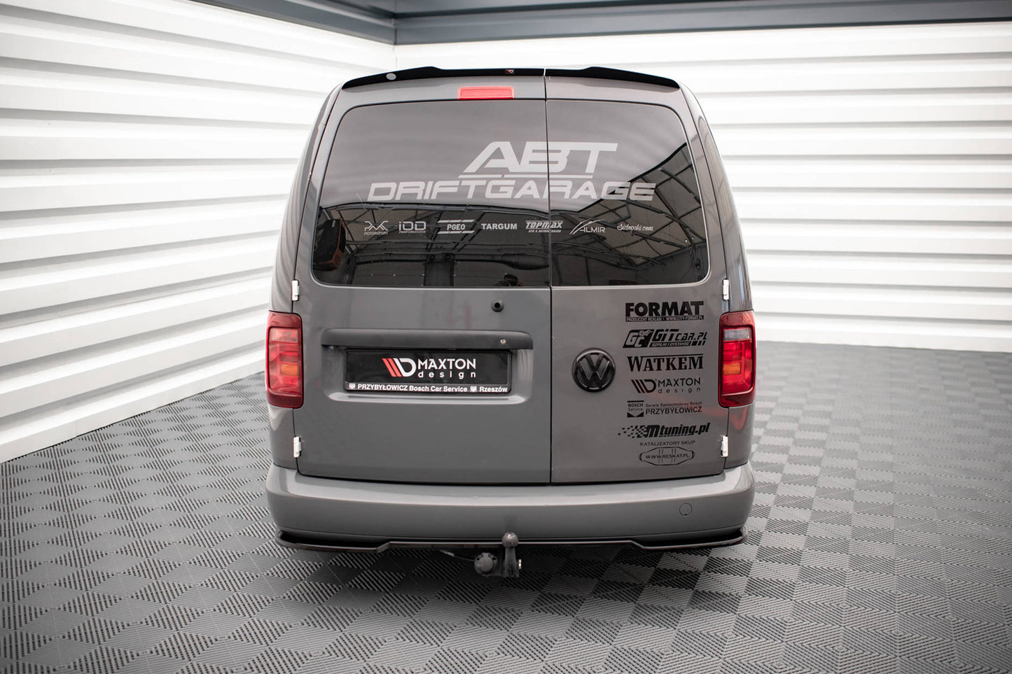 Extensie bara spate Maxton Design pentru Volkswagen Caddy (2010-2015), negru mat