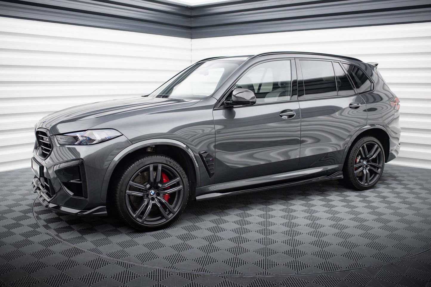 Praguri Maxton Design pentru BMW X5 M F95 (dupa 2023), lac negru