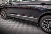 Praguri Maxton Design pentru usi Volkswagen Tiguan Allspace (2015-2020), lac negru