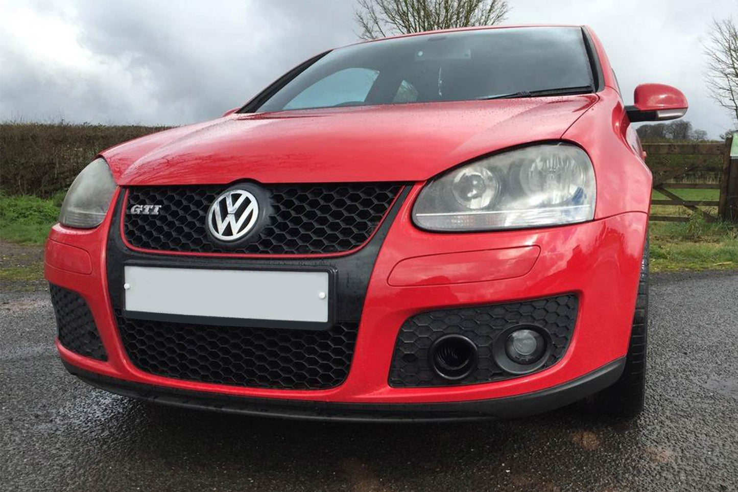 Grila neagra GTI pentru VW Golf V GTI (2003-2009)