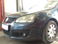 Bara fata GTi pentru VW Golf V (2003-2008) fara PDC/halogene, grila neagra, capac spalator inclus