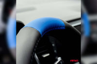 Husa volan Amio 37-39cm, neagra cu dungi albastre