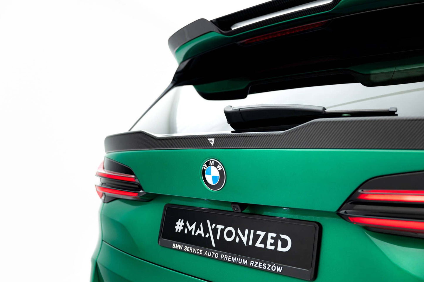 Spoiler carbon Maxton Design pentru BMW X5 M F95 (dupa 2023)