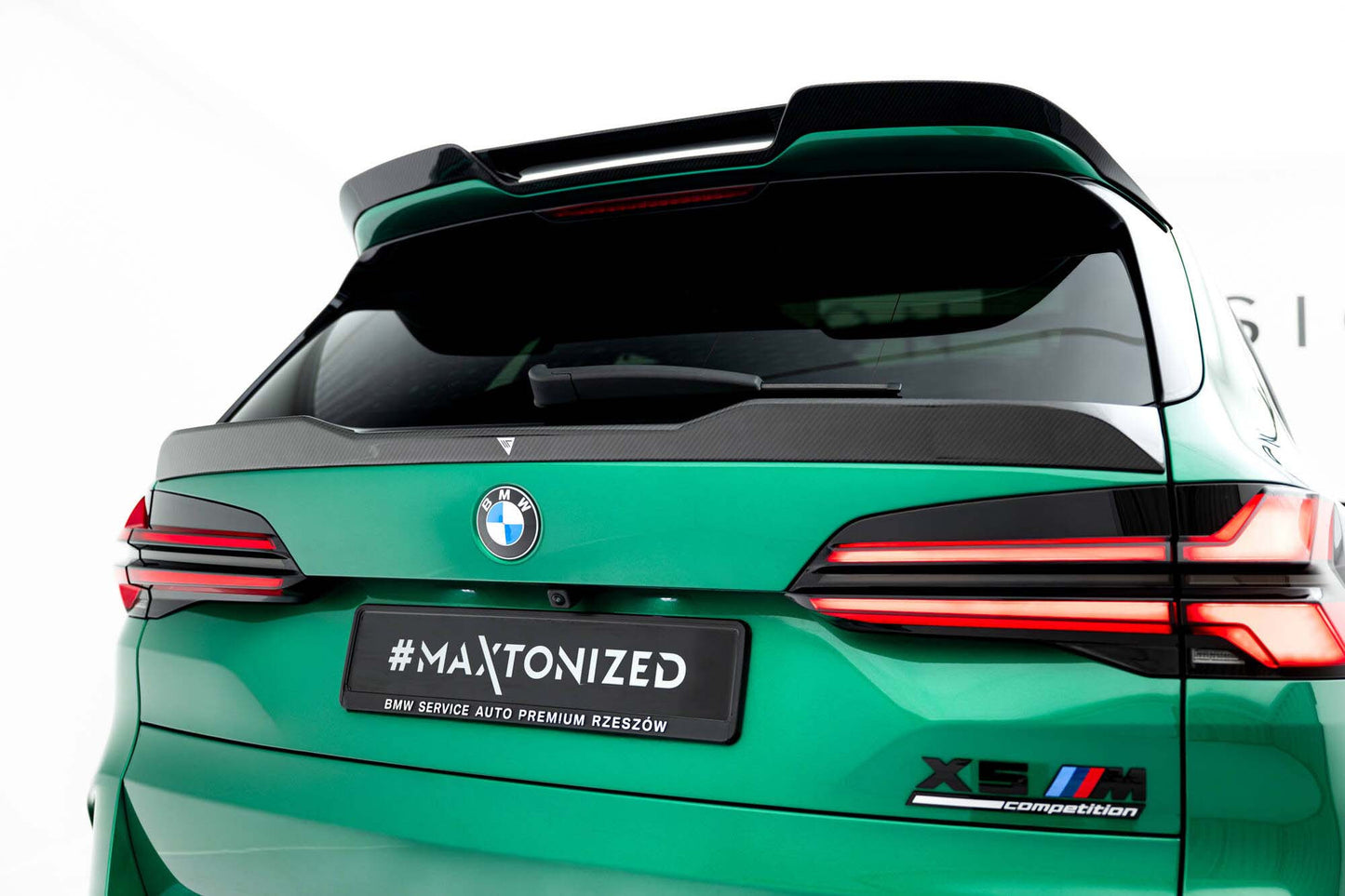 Spoiler carbon Maxton Design pentru BMW X5 M F95 (dupa 2023)