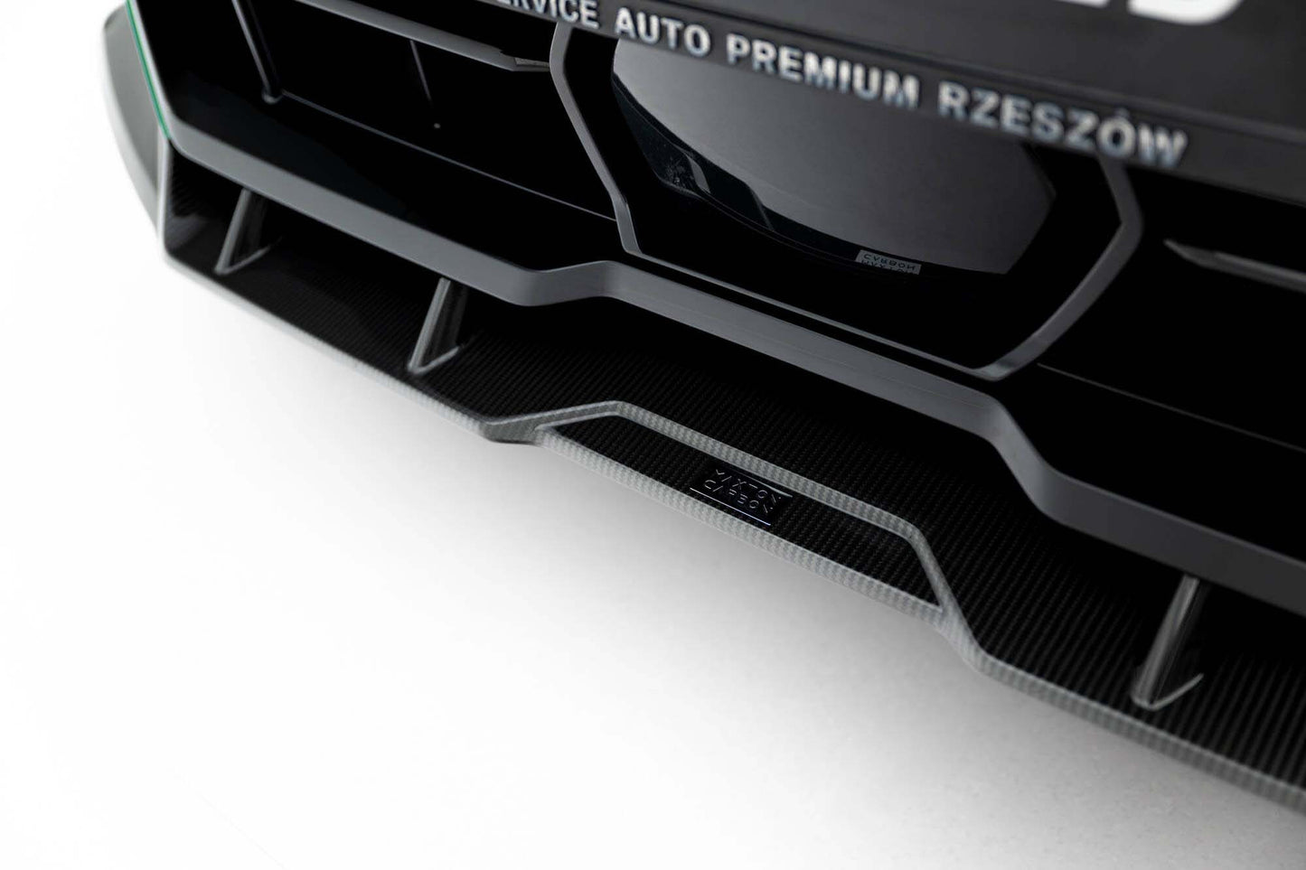 Splitter carbon Maxton Design pentru bara fata BMW X5 M F95 (dupa 2023)