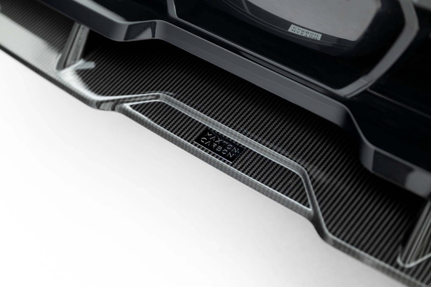 Splitter carbon Maxton Design pentru bara fata BMW X5 M F95 (dupa 2023)
