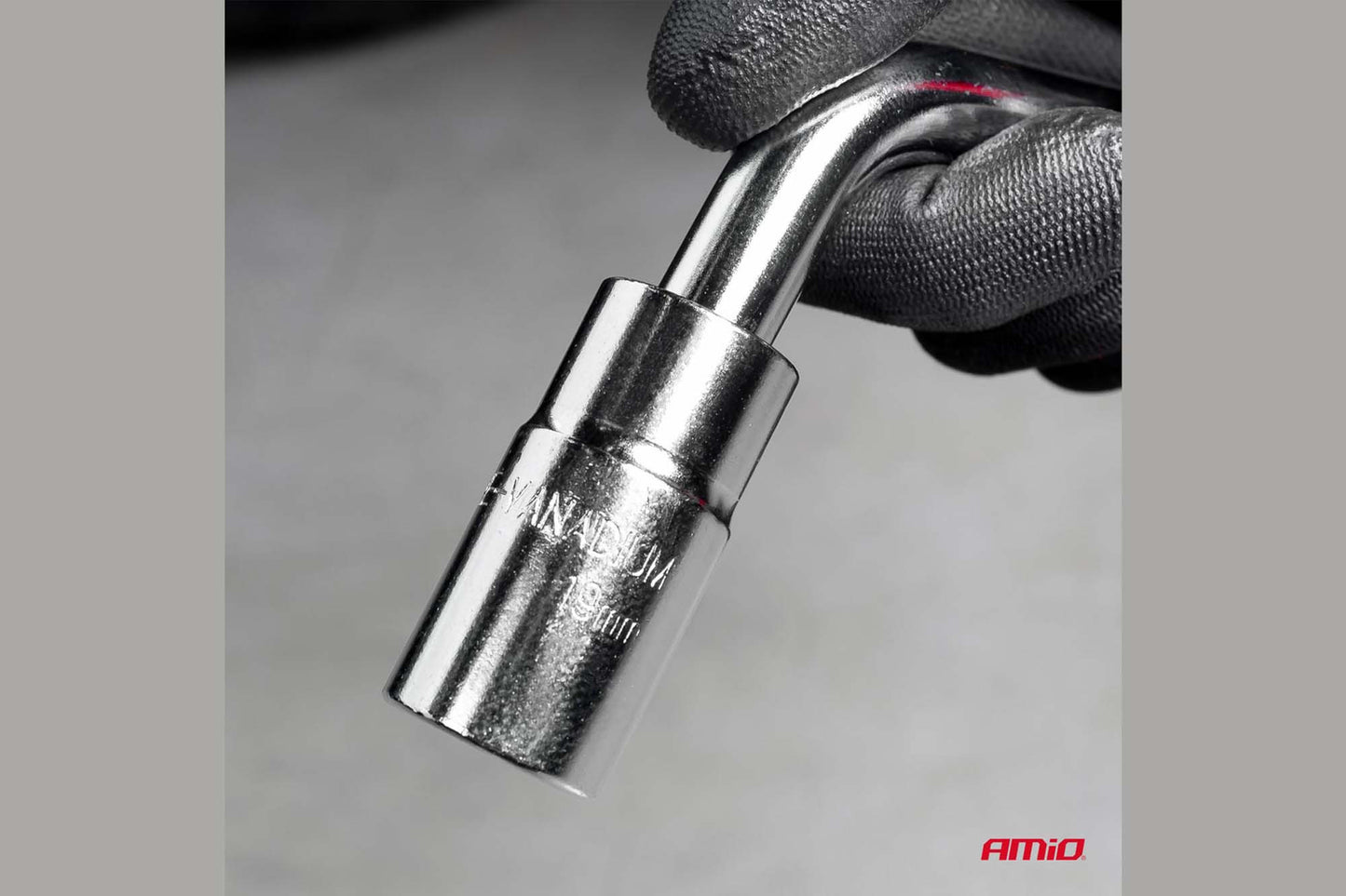 Amio Wrench for unscrewing screws and nuts, with telescopic handle 34-55 cm, with two ends 17/19/21/23 mm
