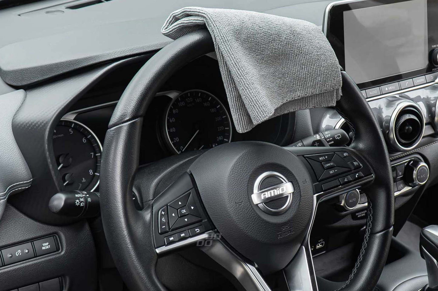 Amio Laveta microfibră pentru lustruit auto 30x40cm, 1 bucată