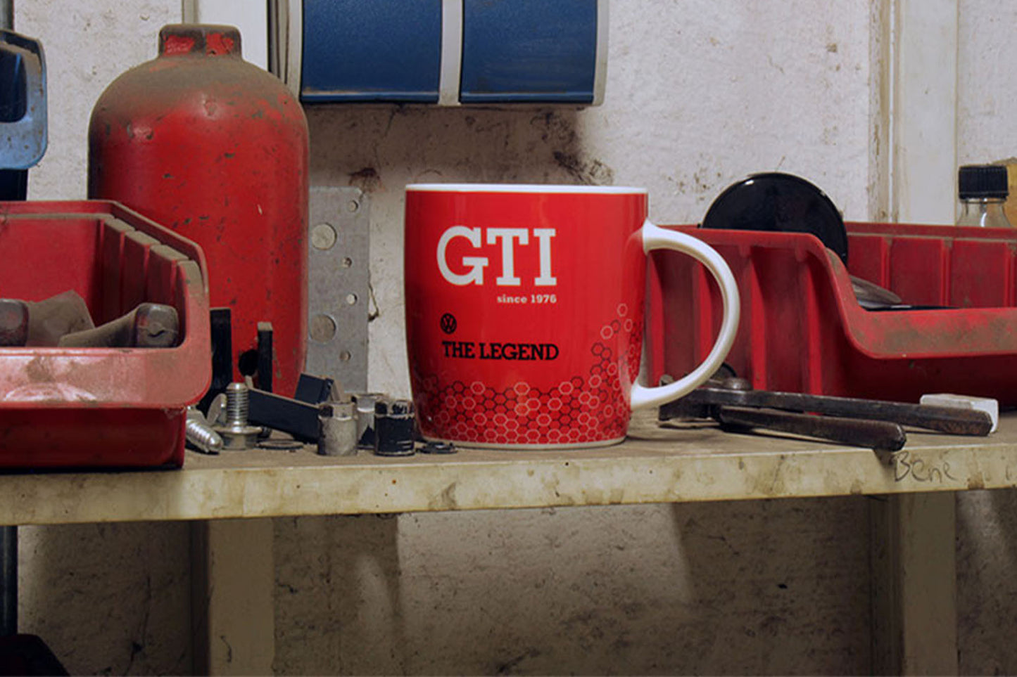 Cana originala rosie VW GTI The Legend, capacitate 370 ml