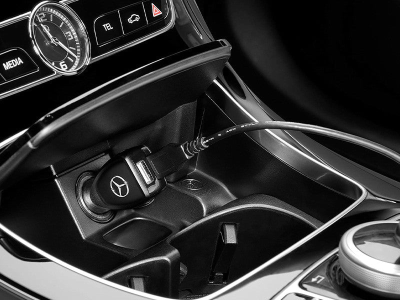 Original Mercedes USB charger for car cigarette lighter, with two USB ports, 2.4A